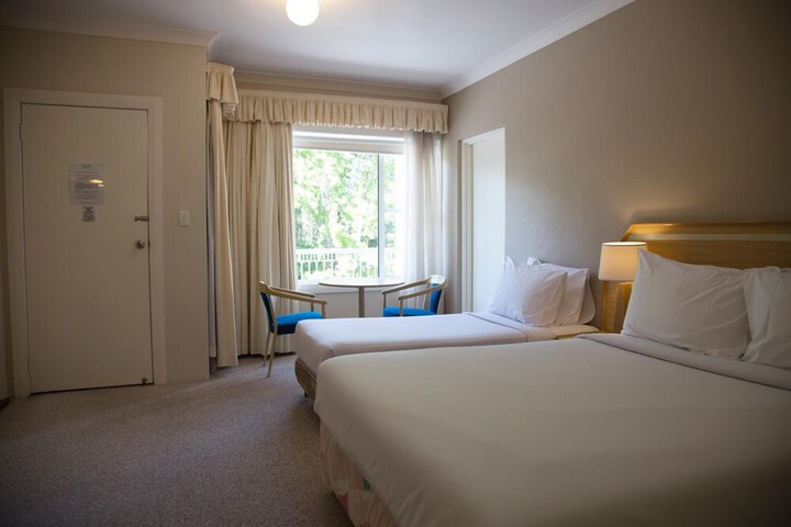 Room 22 of 44