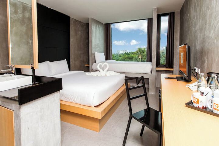 Room 4 of 26