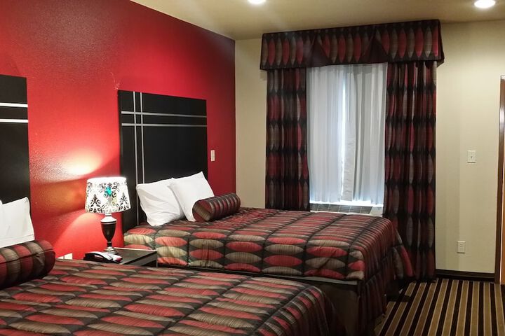 Room 4 of 37