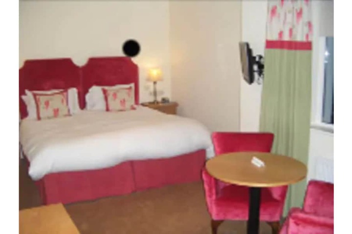 Room 3 of 42