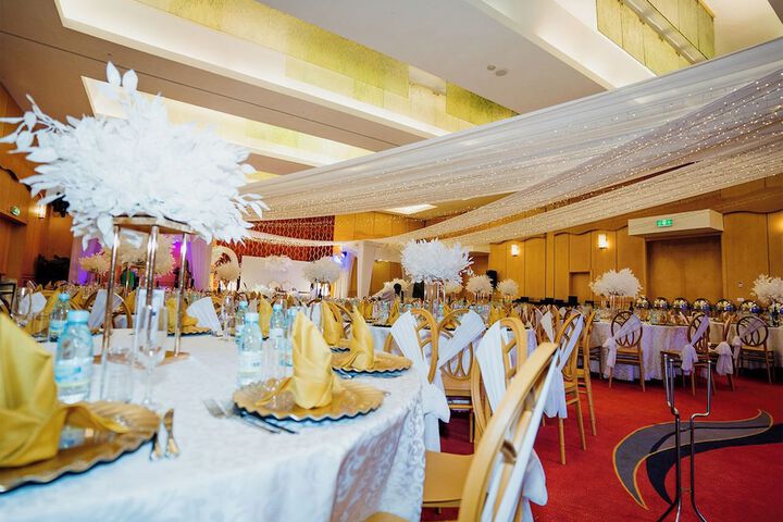 Wedding/Banquet 45 of 68