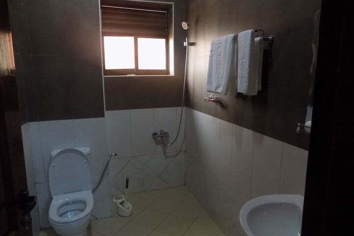 Room 26 of 41