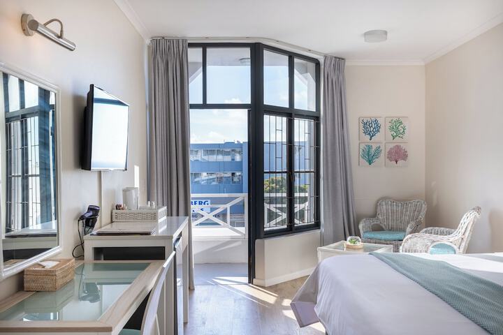 Room 65 of 125