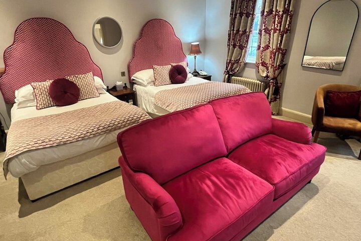 Room 11 of 68