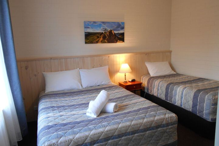 Room 6 of 48