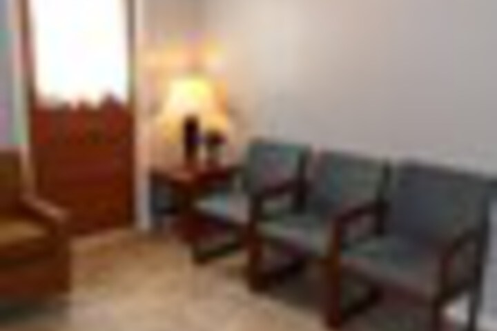 Room 215 of 345