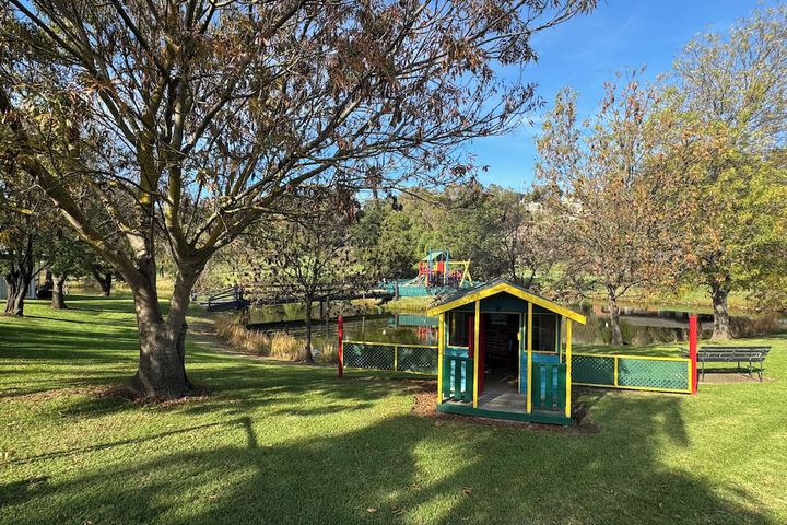 Children's play area - outdoor