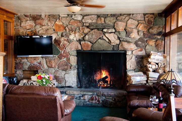 Hotel Interior 3 of 85