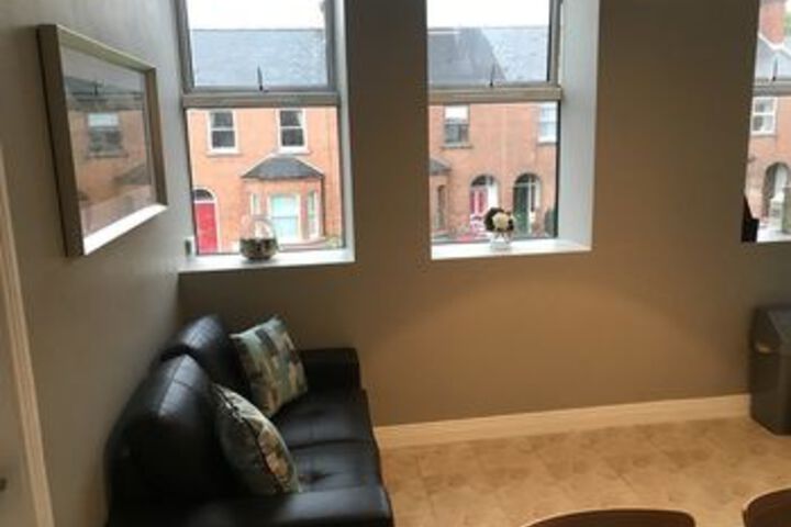 Room 10 of 12