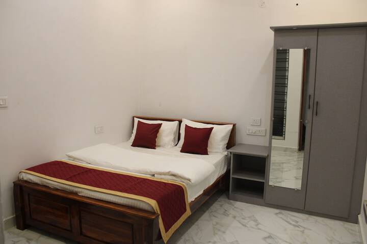 Thiru Annamalaiyar Residency