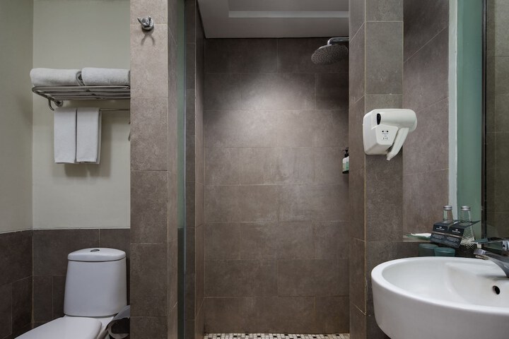 Bath Interior