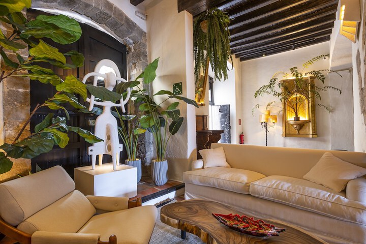 Hotel Lobby