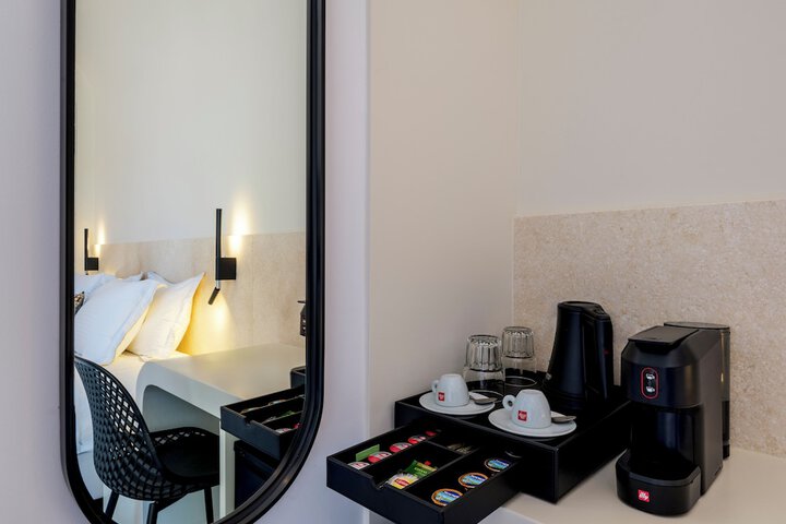 Room 34 of 56