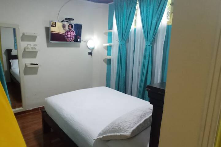 Room 3 of 23