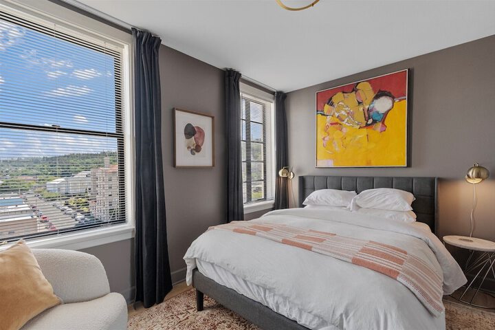 Room 56 of 172