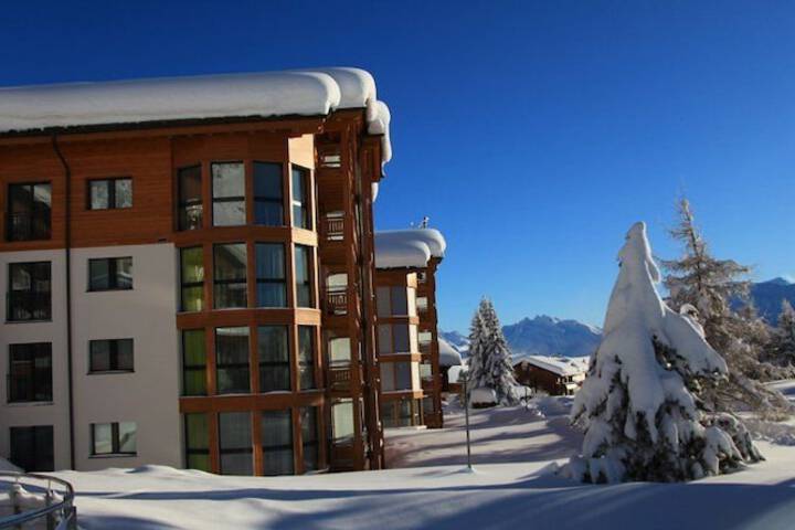 Hotel 53 of 53