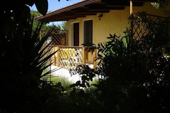 Photo 18