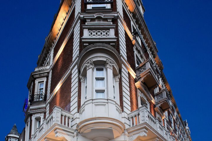 Hotel 71 of 80
