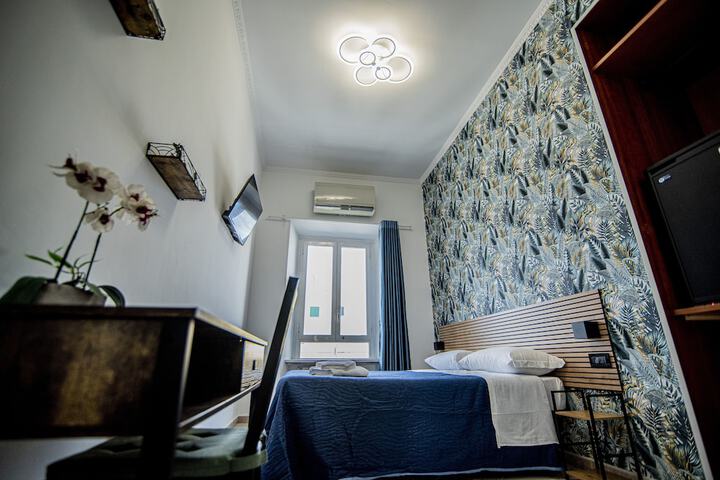 Room 28 of 55