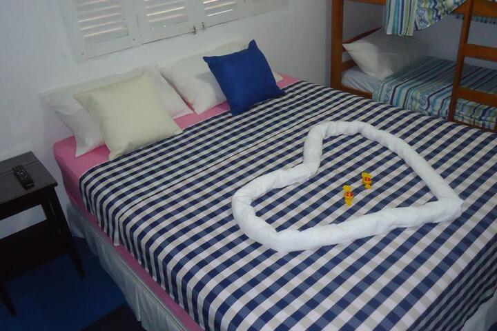 Room 12 of 15