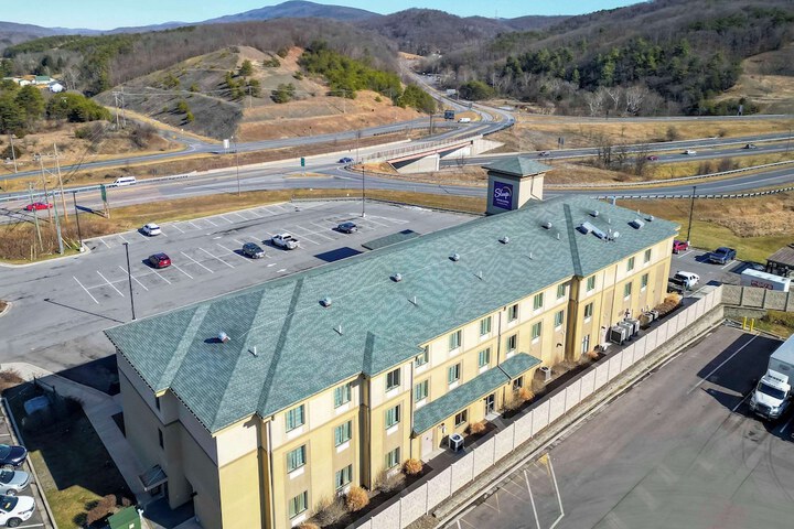 Hotel 50 of 54