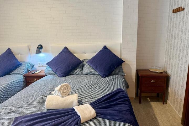 Room 15 of 23