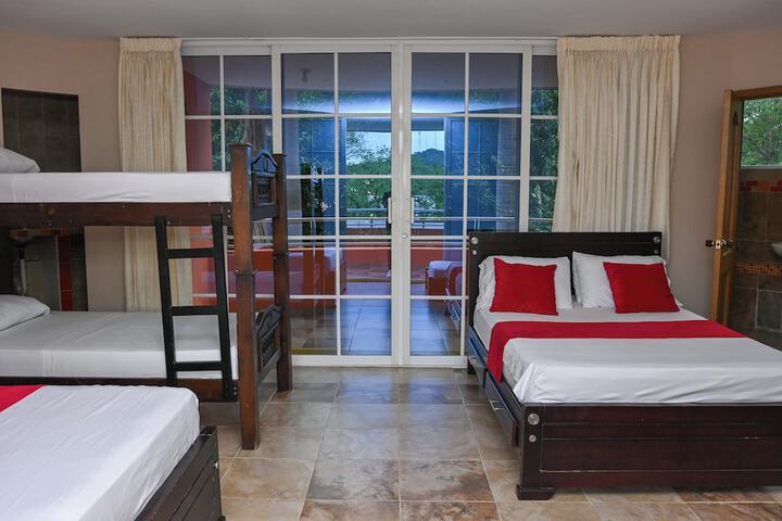 Room 15 of 35