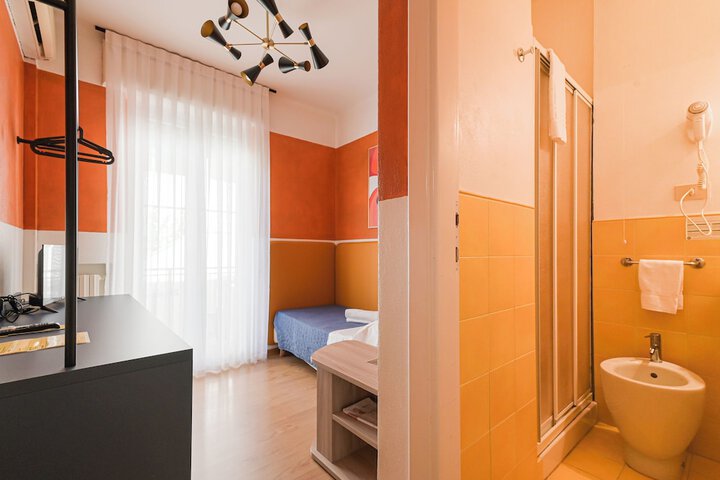 Room 124 of 241