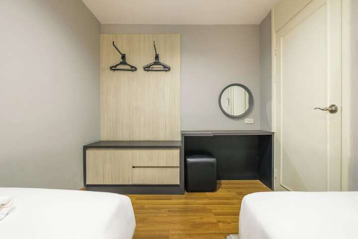 Room 59 of 186