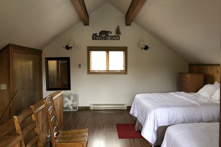 Room 40 of 186