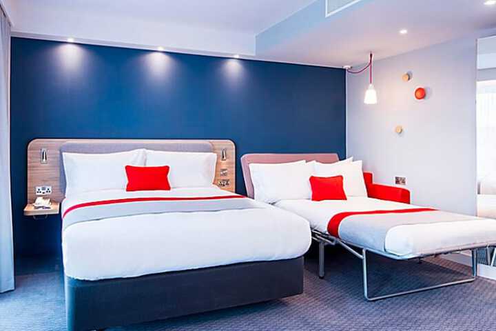 Room 20 of 52