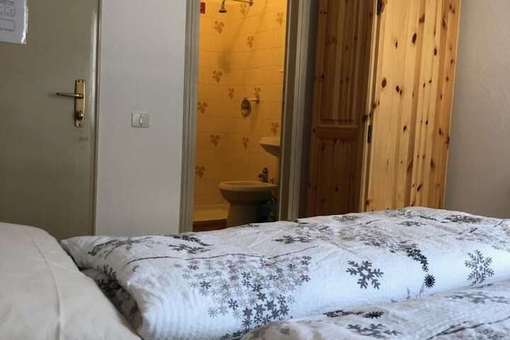 Room 29 of 69