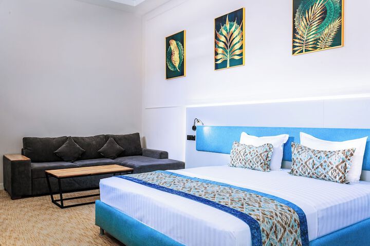 Room 19 of 26