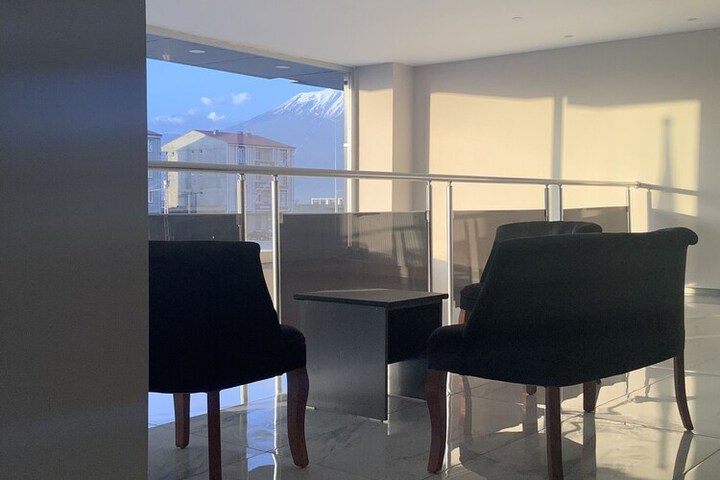 Room 25 of 53