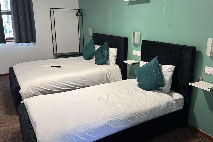 Room 14 of 49
