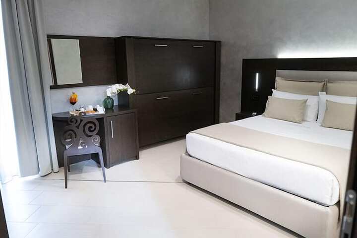 Room 9 of 57