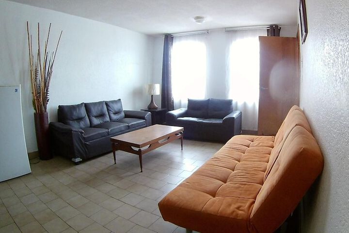 Room 25 of 37