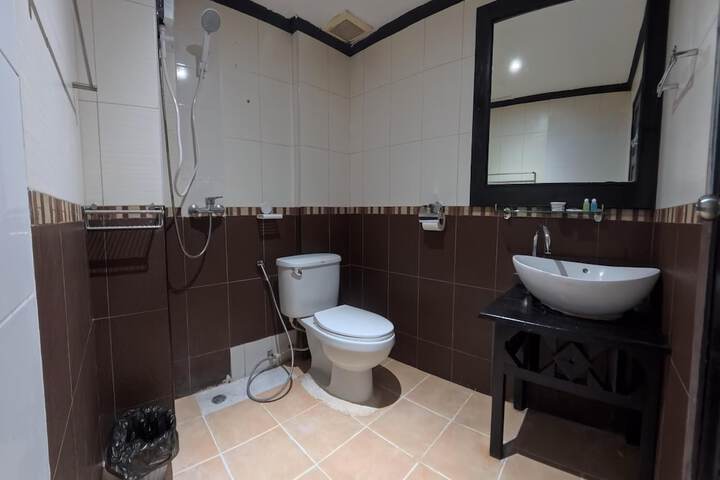 Room 14 of 29