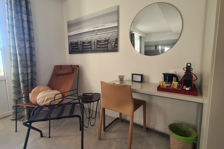 Room 30 of 118