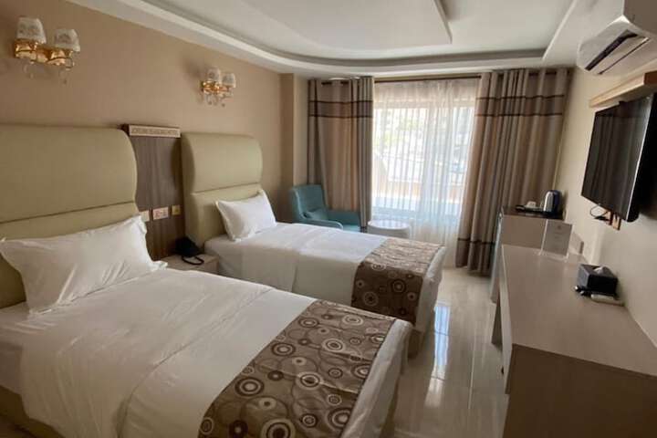 Room 25 of 55