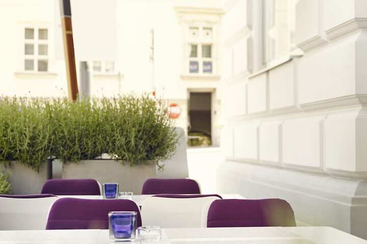 Dining 112 of 124