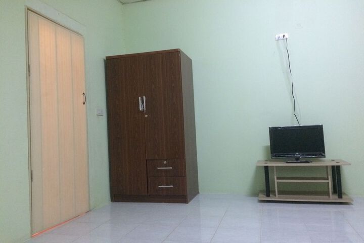 Room 12 of 29