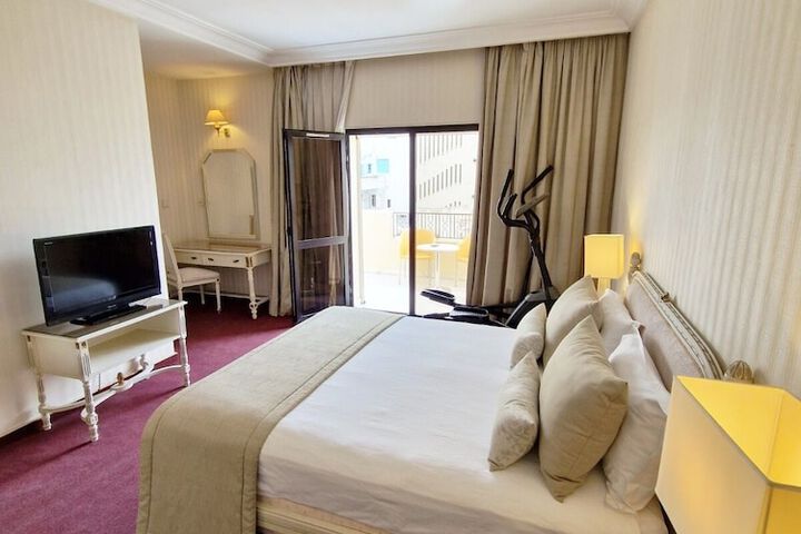 Room 20 of 60