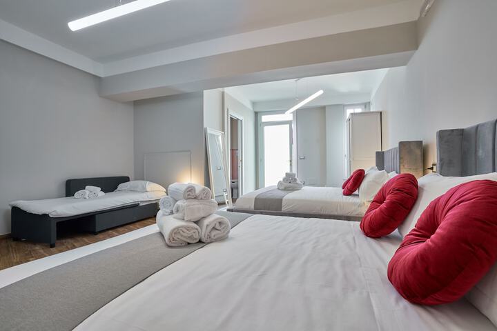 Room 14 of 50