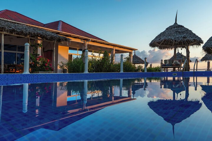 Hotel 54 of 65