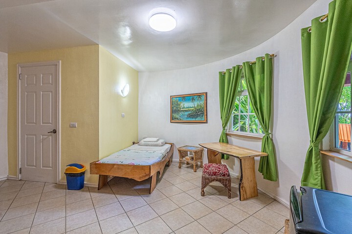 Room 18 of 45