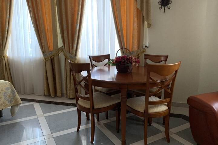 Room 40 of 113
