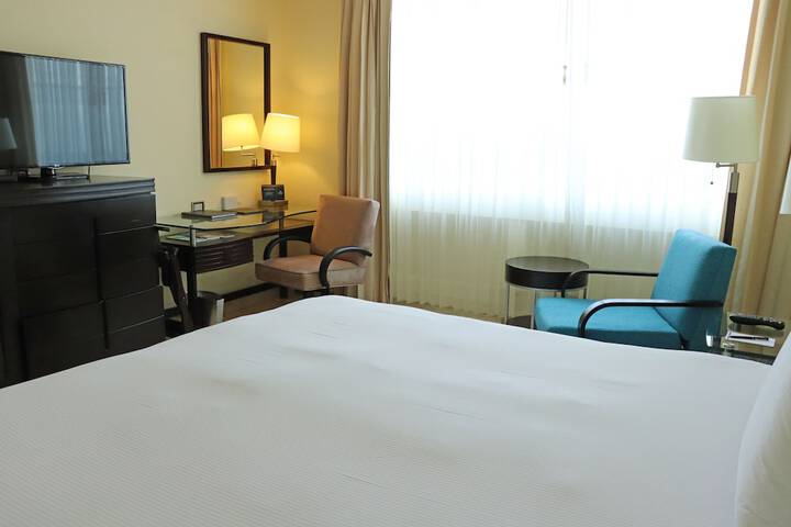 Room 10 of 89