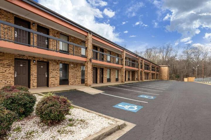 Image of Southern Inn and Suites