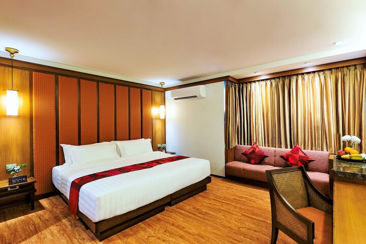 Room 16 of 41
